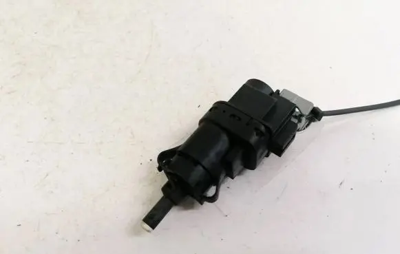 Volvo S40 Brake pedal sensor switch 3M5T13480AB 3M5T-13480-AB