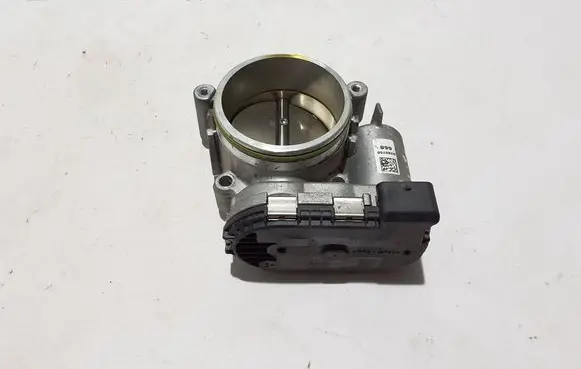 Mercedes-Benz AMG GT 4 x290 w290 Throttle valve A2561410025