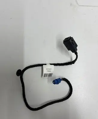 Citroen C4 Grand Picasso USB socket connector 1750063
