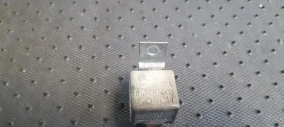 Mercedes-Benz E W124 Other relay 0332014139