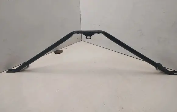 BMW 5 E60 E61 Radiator support slam panel bracket 