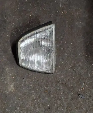 BMW 3 E36 Front indicator light 183272B