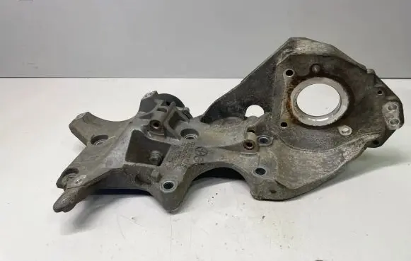 Volkswagen Caddy Generator/alternator bracket 03L903143Q