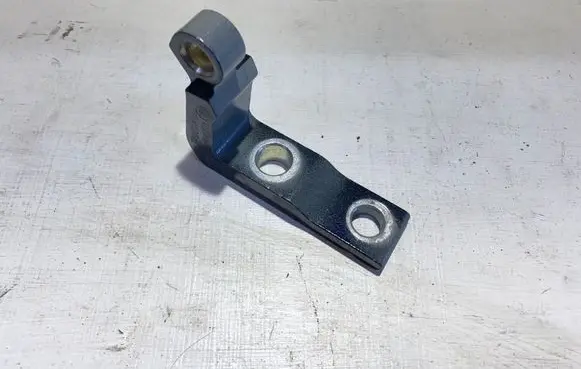 Volvo XC90 Front door upper hinge 31424586 V526