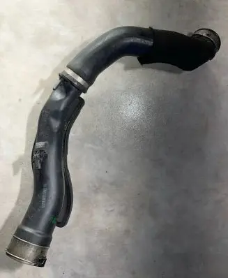 BMW X6 E71 Air intake hose/pipe 7809834