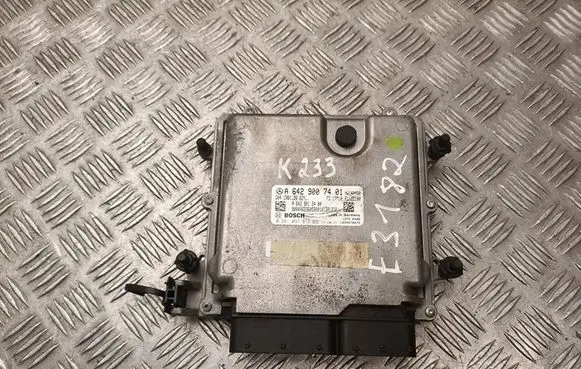 Mercedes-Benz E W213 Engine control unit/module A6429007401