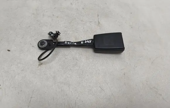 Opel Zafira C Front seatbelt buckle 13383731