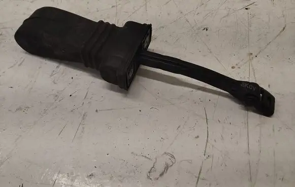 Audi A4 S4 B8 8K Front door check strap stopper 8K0837249C