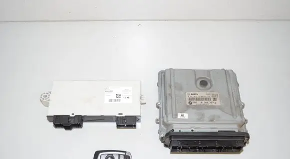 BMW 7 F01 F02 F03 F04 Engine ECU kit and lock set 8509757 13618509757 13618509333