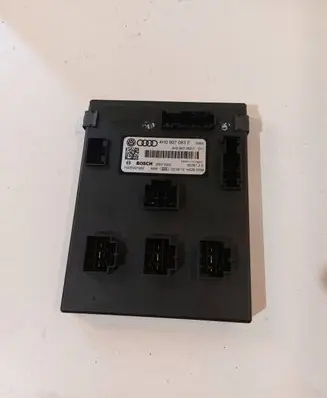 Audi A7 S7 4G Comfort/convenience module 4H0907063F 20011002 F005V01000