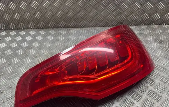 Audi Q7 4L Tailgate rear/tail lights 4L0945094L D111A