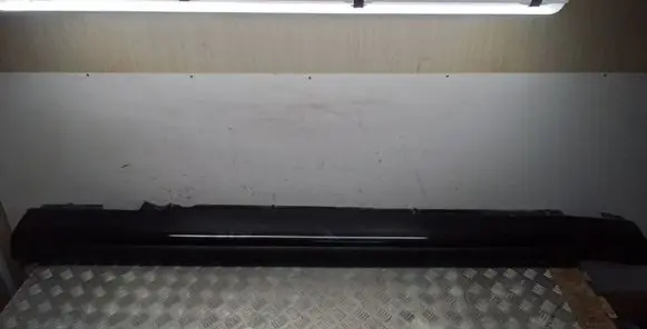 Porsche Macan (95B) Sill 95B854883A