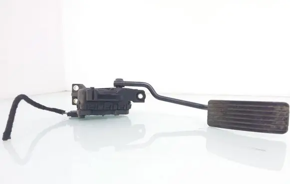 Volvo S40, V40 Accelerator throttle pedal 30865642 M865642
