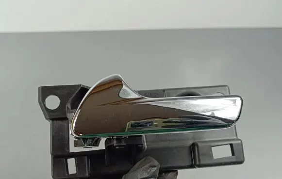 Jeep Grand Cherokee Rear door interior handle