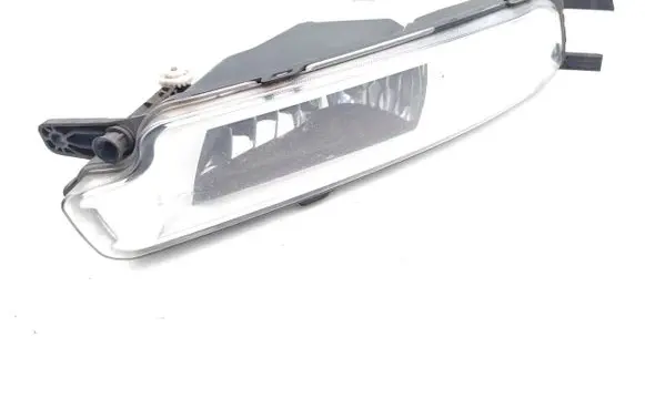 Volkswagen PASSAT B8 Front fog light 3G0941661H 1NA01183903