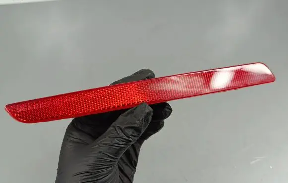 Maserati Quattroporte Rear tail light reflector 670036960