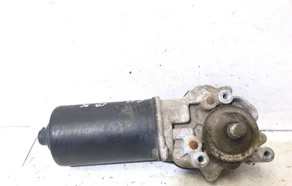 Nissan Primera Wiper motor