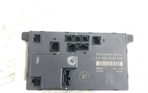 Mercedes-Benz E W211 Door control unit/module A2118701026 2118701026