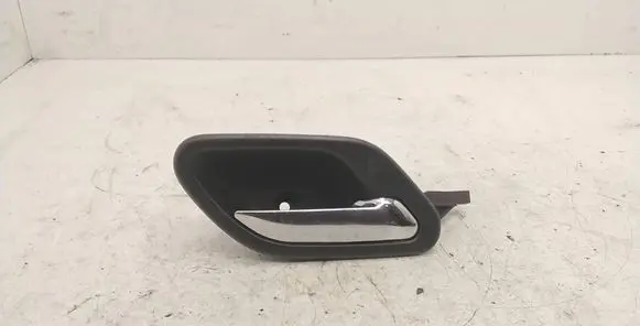 BMW 5 E39 Front door interior handle 8226050