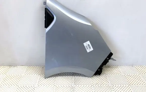 Renault Trafic III (X82) Fender 