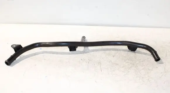 Volkswagen Golf VII Engine coolant pipe/hose 04E121070L
