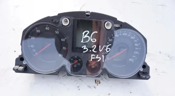 Volkswagen PASSAT B6 Speedometer (instrument cluster)