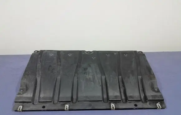 BMW Z4 E85 E86 Front underbody cover/under tray 7441884