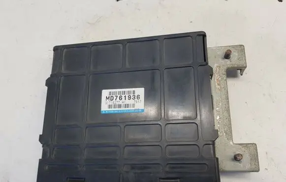 Mitsubishi Galant Engine control unit/module G1T18277H1 nr1472