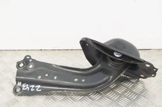 Toyota C-HR I Rear upper control arm/wishbone 080917