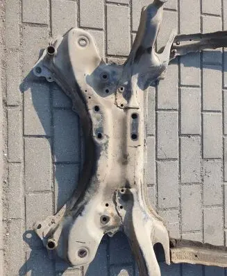 Toyota RAV 4 (XA30) Front subframe