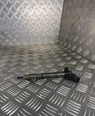 Audi A6 S6 C7 4G Fuel injector 0445117080 059130277FD