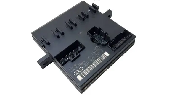 Audi A4 S4 B6 8E 8H Light module LCM 8E0907279F