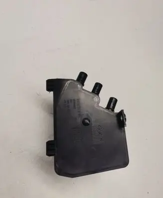 Bentley Continental Active carbon filter fuel vapour canister 3W0201893