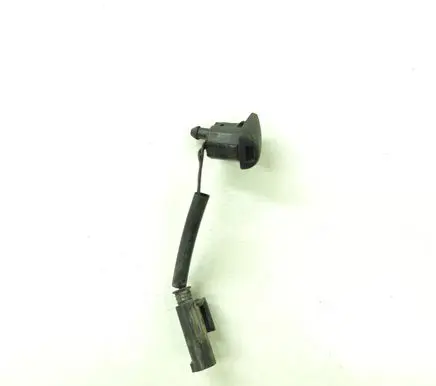 BMW 5 E60 E61 Windshield washer spray nozzle 7046060