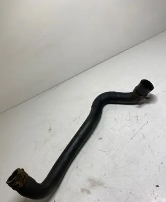 Opel Zafira B Breather/breather pipe/hose 55351571