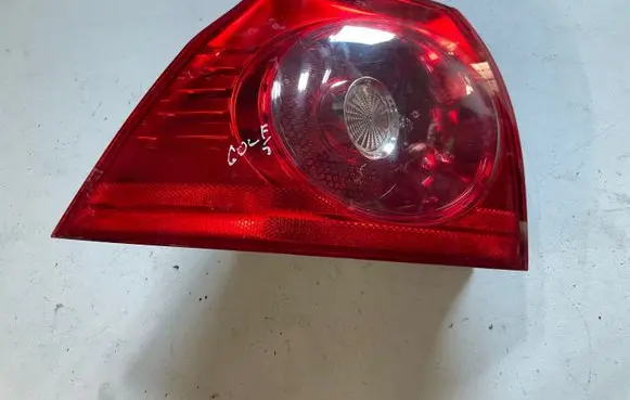 Volkswagen Golf V Rear/tail lights 1K6945095E 028490112B