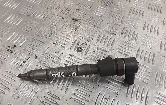 Fuel injector