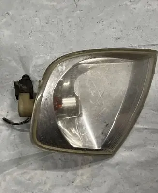 Volkswagen Polo III 6N 6N2 6NF Front indicator light 6N0953049L