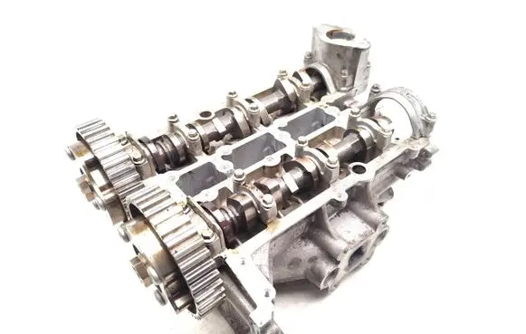 Ford Focus Engine head CM5G6090GF