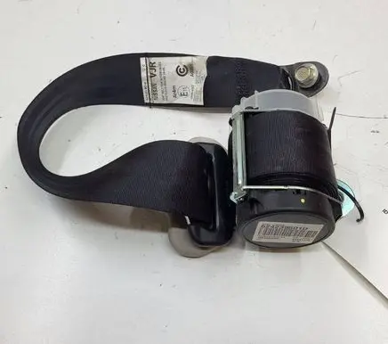 Nissan Leaf I (ZE0) Rear seatbelt 624239501D 624331900A