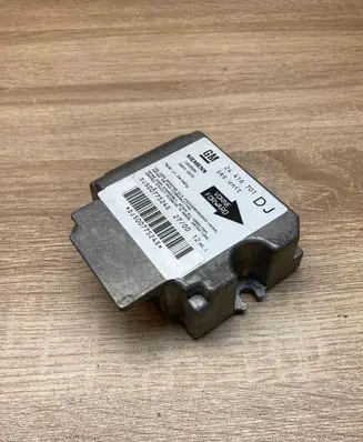 Opel Vectra B Airbag control unit/module 24416701 5WK42975
