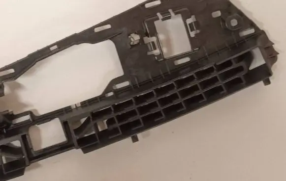 Audi A3 S3 8V Dash center speaker frame 8V1819635C 1180327X