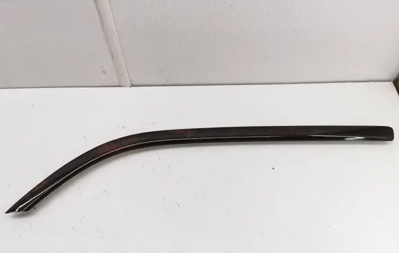 Volvo V70 Front door trim bar 29062006
