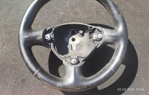 Alfa Romeo 147 Steering wheel