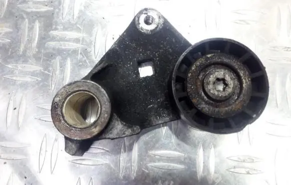 Ford Mondeo Mk III Generator/alternator belt tensioner xs7e6a228cc xs7e-6a228-cc