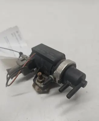 Land Rover Discovery Turbo solenoid valve 72190300