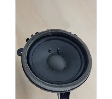 Volvo XC70 Rear door speaker 30657445