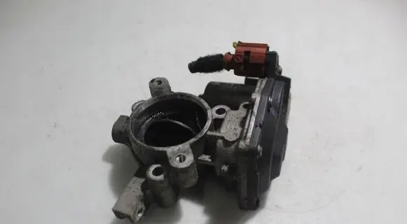 Opel Corsa D Engine shut-off valve 