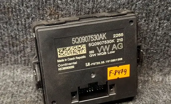Volkswagen Golf VII Gateway control module 5Q0907530AK 5Q0907530K