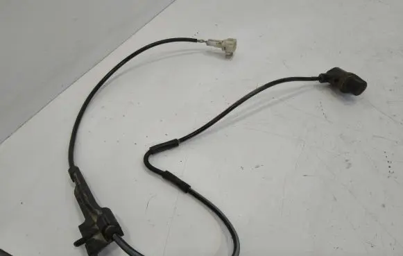 Toyota Avensis T250 ABS brake wheel speed sensor 882662630